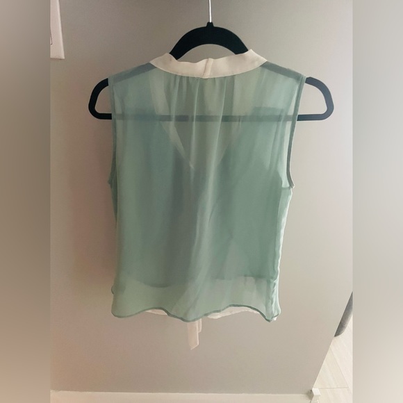 Blouse - Picture 4 of 4